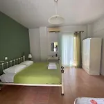 Mirovigli Apartmanhotel Lépeda